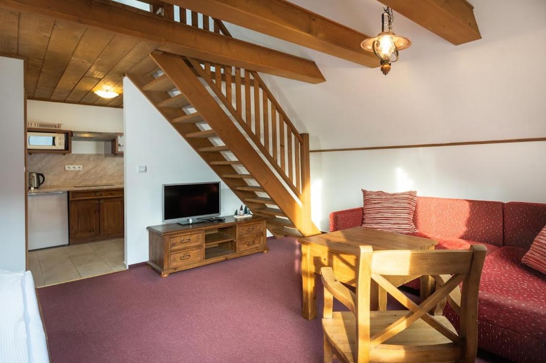 Pavčina Lehota Apartmanovy Dom Vila Maros מראה חיצוני תמונה
